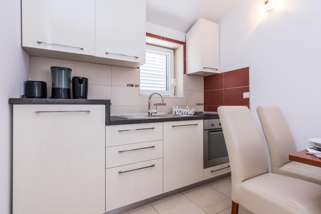 Apartments Marina Zadar Bagian luar foto